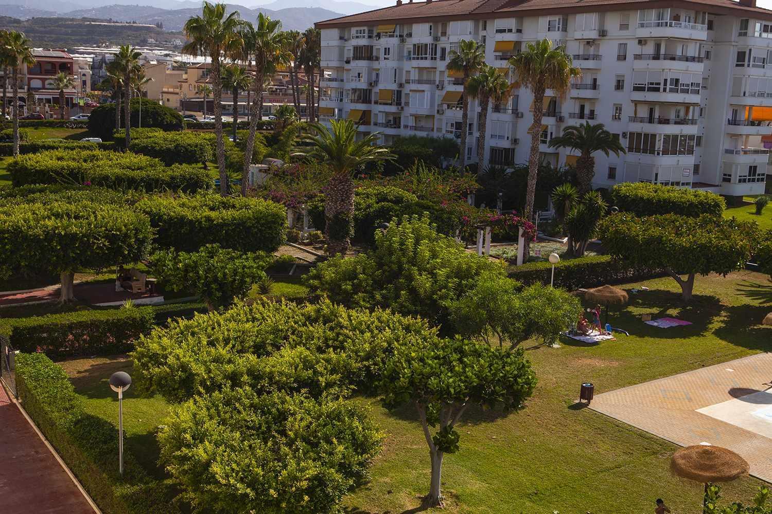 A 100M De Playa Piscina Y Todos Los Servicios Apartman Torrox Kültér fotó