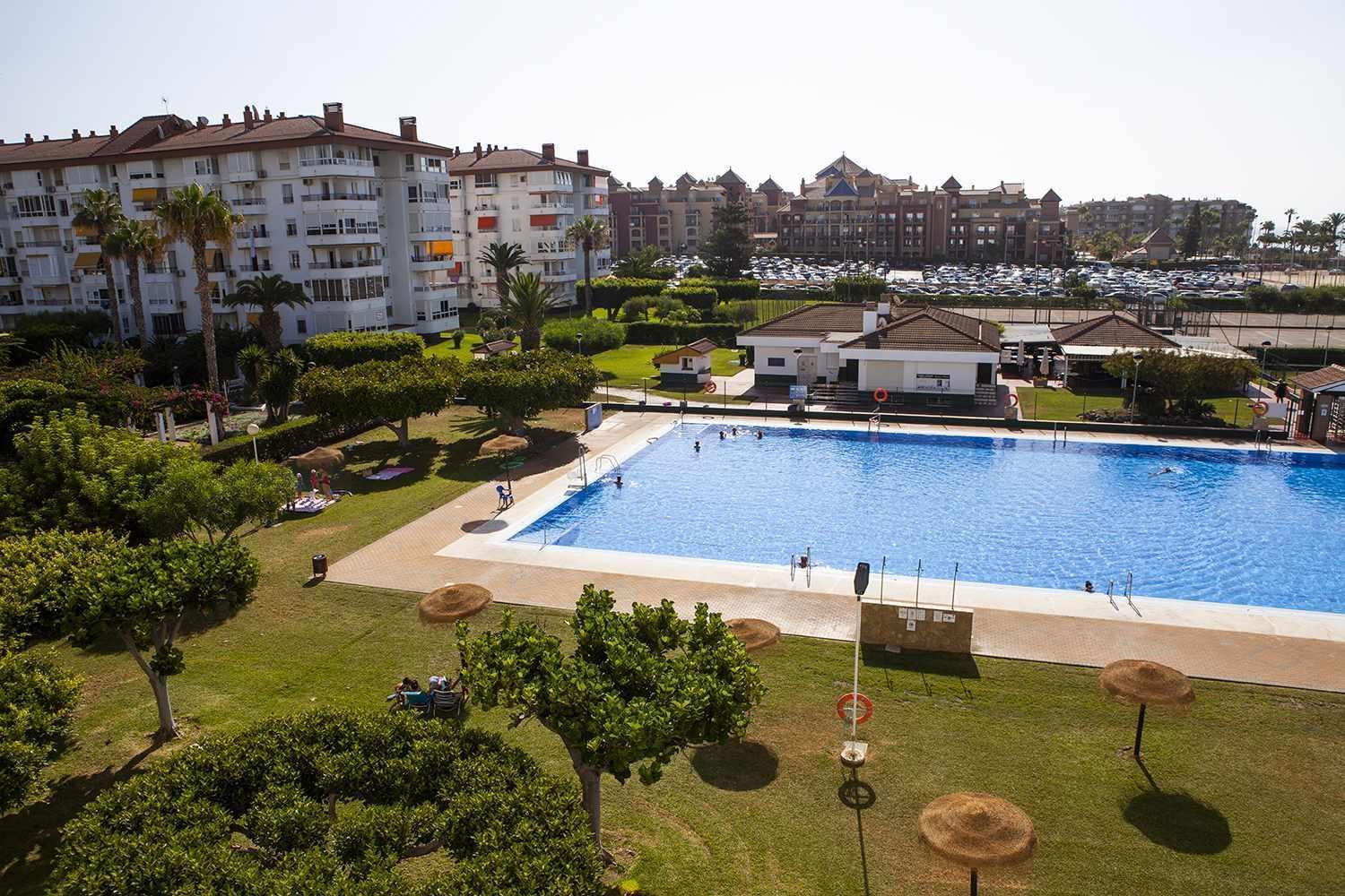 A 100M De Playa Piscina Y Todos Los Servicios Apartman Torrox Kültér fotó